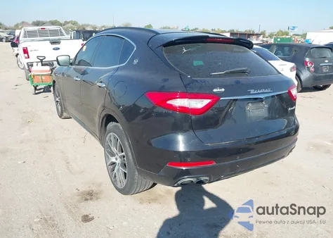 2017 Maserati Levante S из США, поврежденный, VIN ZN661YUS1HX236191